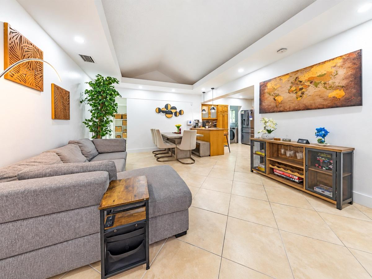 Dania Beach living room facing the kitchen, before renovation
